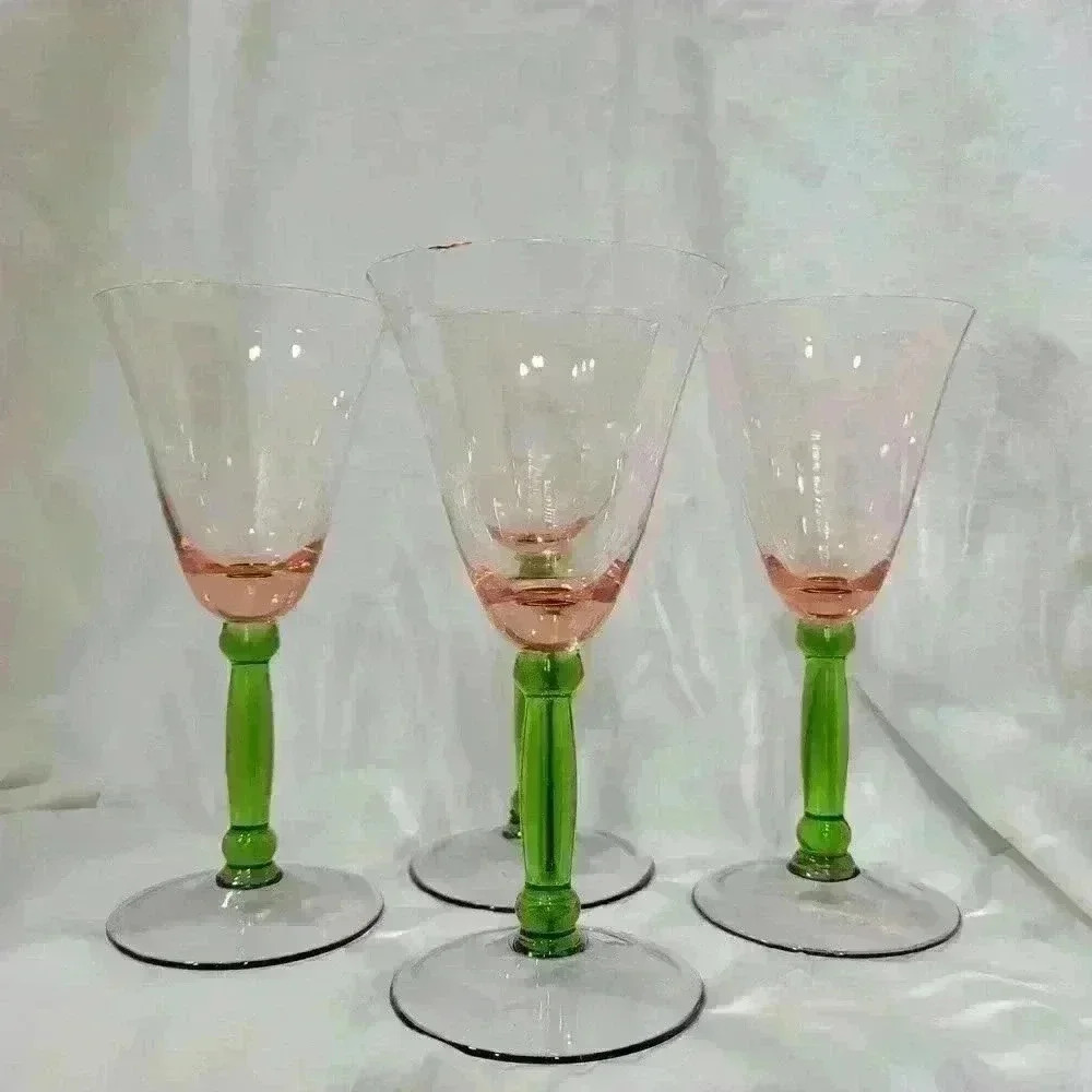 Set of 4-FORNACE MIAN- Burano Wine Glasses - Picture 2 of 6